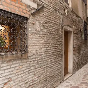 https://appartamenti-c-doro.hotelinveneto.com