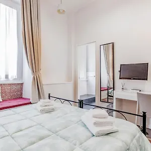  Oda ve Kahvaltı Trastevere 94 İtalya
